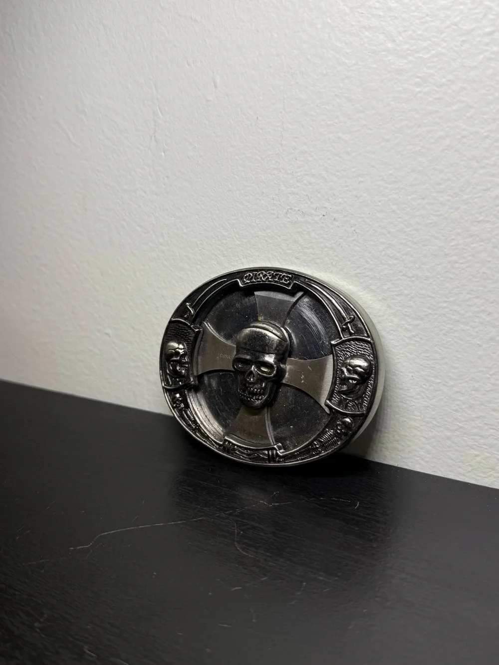 Y2K 2000s Engraved Silver Skull Pirates Cross Spinner Belt Buckle